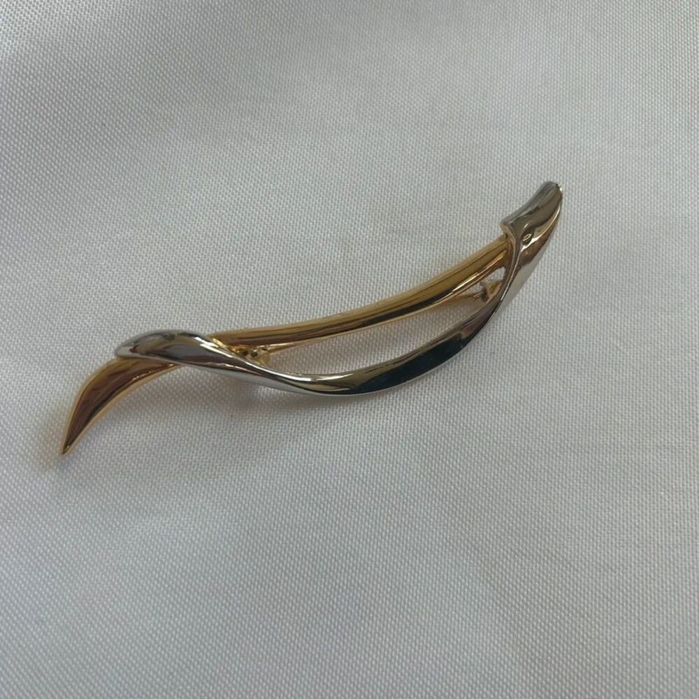 Vintage two-tone Modernist Brooch Pin Swirl-Wave Design